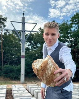 @steven-gash Štěpán Šrámek