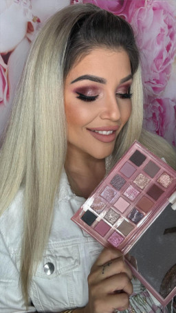 @lucie-pham Lucie  Pham 